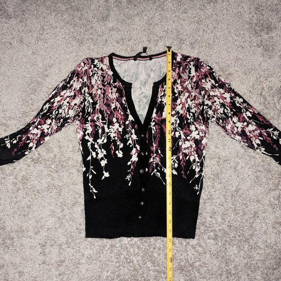 WHBM 3/4 Sleeve Cardigan - Picture 4 of 8